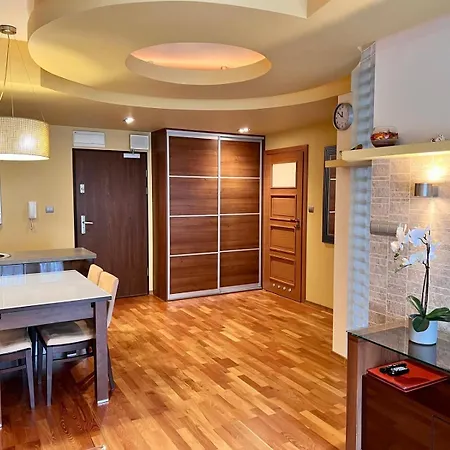 Arka - Luksusowy Apartament , Z Widokiem Na Morze * 코워브제크