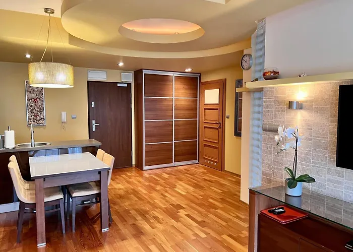 Arka - Luksusowy Apartament , Z Widokiem Na Morze * 코워브제크